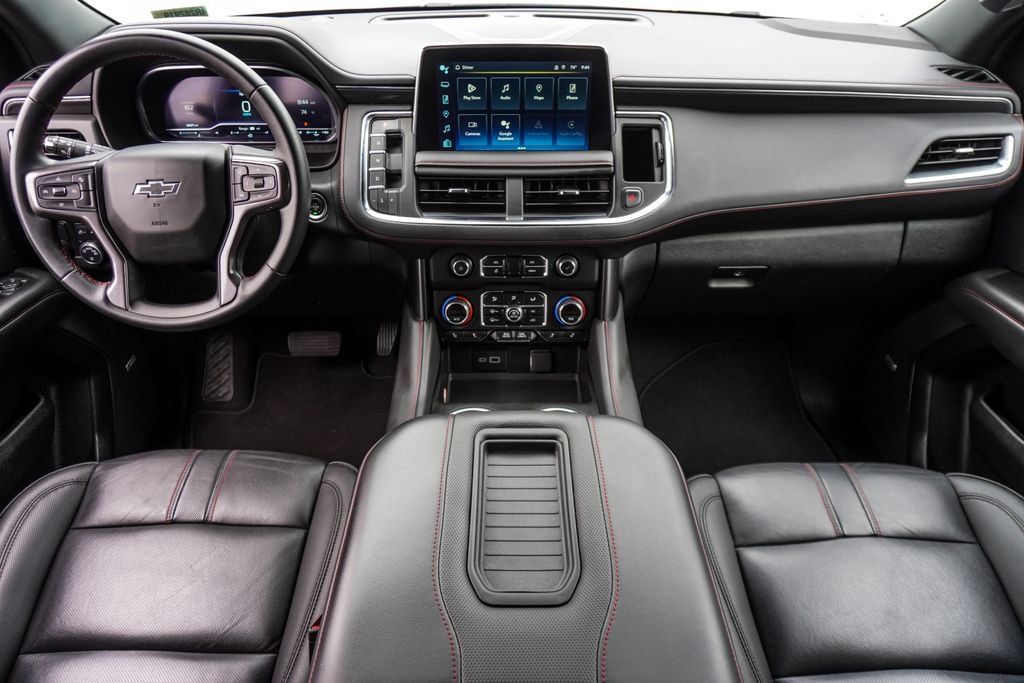 Used 2024 Chevrolet Suburban RST RWD image 13