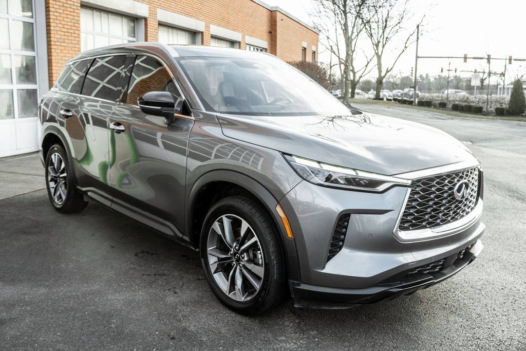 Used 2023 INFINITI QX60 Luxe AWD/4WD image 5