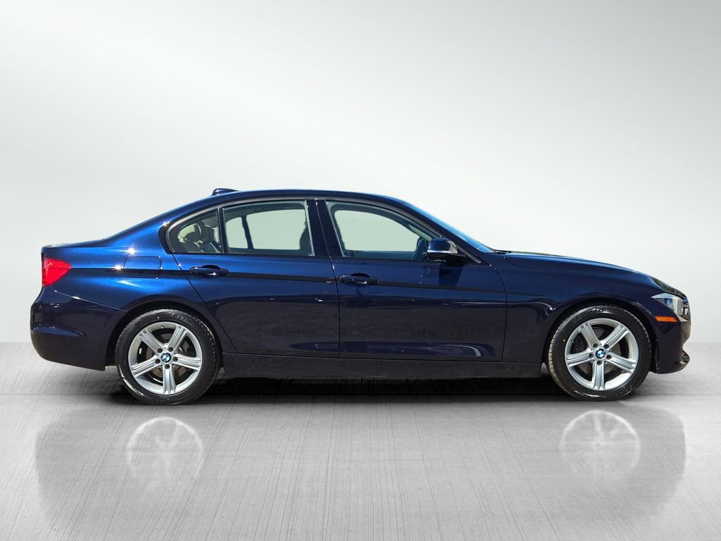 Used 2015 BMW 328i Sedan RWD image 6