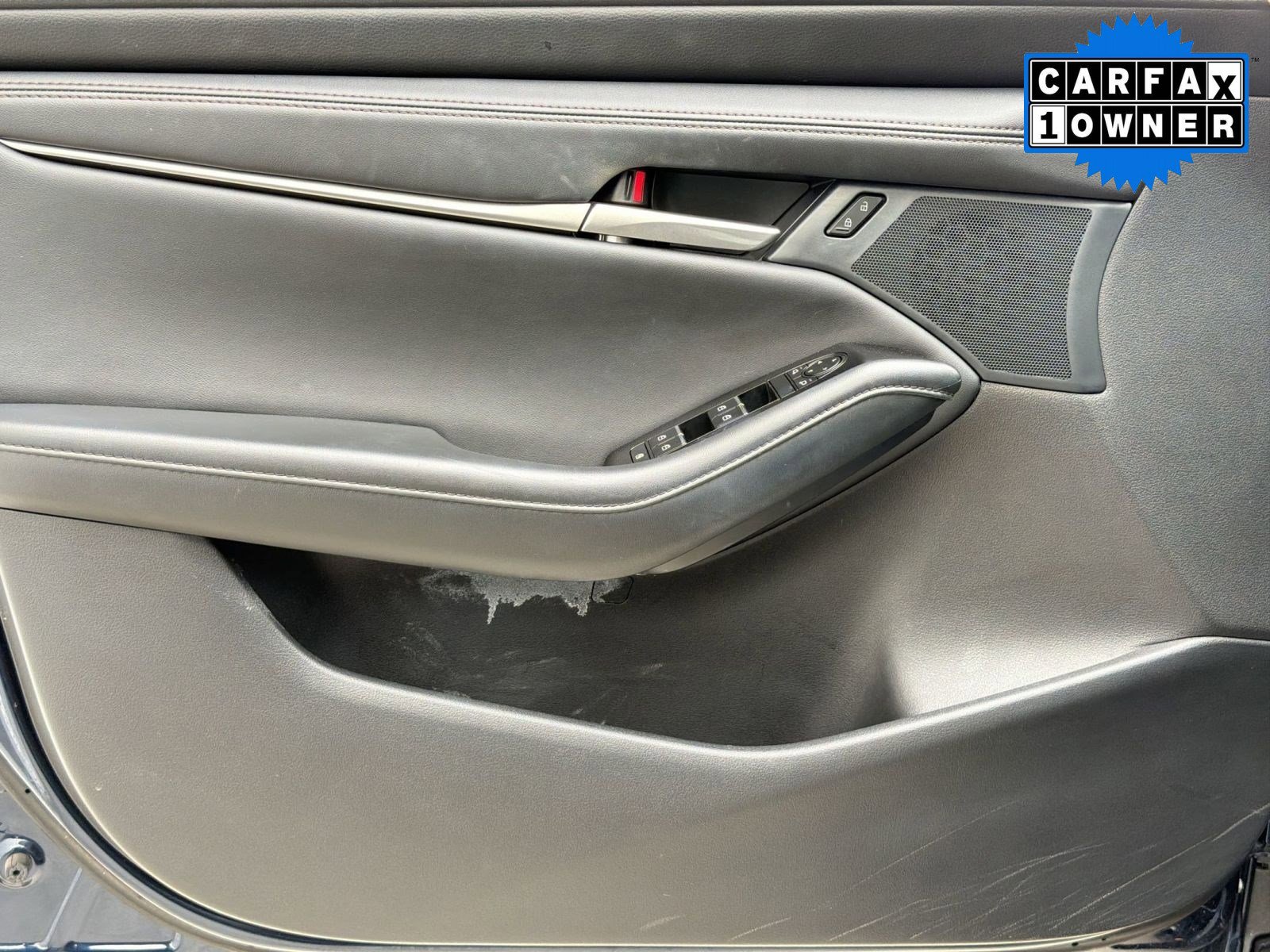 Used 2025 MAZDA MAZDA3 s FWD image 13