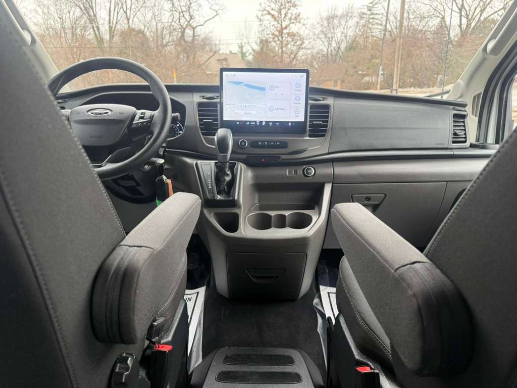 Used 2022 Ford Transit 350 XLT image 19