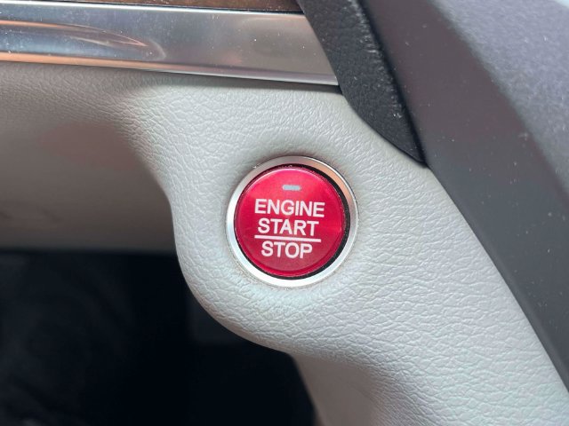 Used 2020 Acura MDX w/ Technology Package AWD/4WD image 14