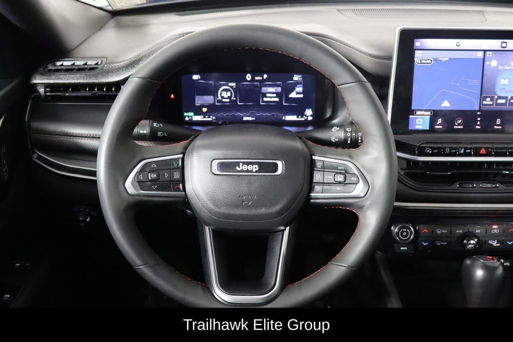 Used 2023 Jeep Compass Trailhawk w/ Trailhawk Elite Group image 7