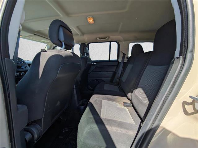 Used 2016 Jeep Patriot Sport w/ Power Value Group image 18