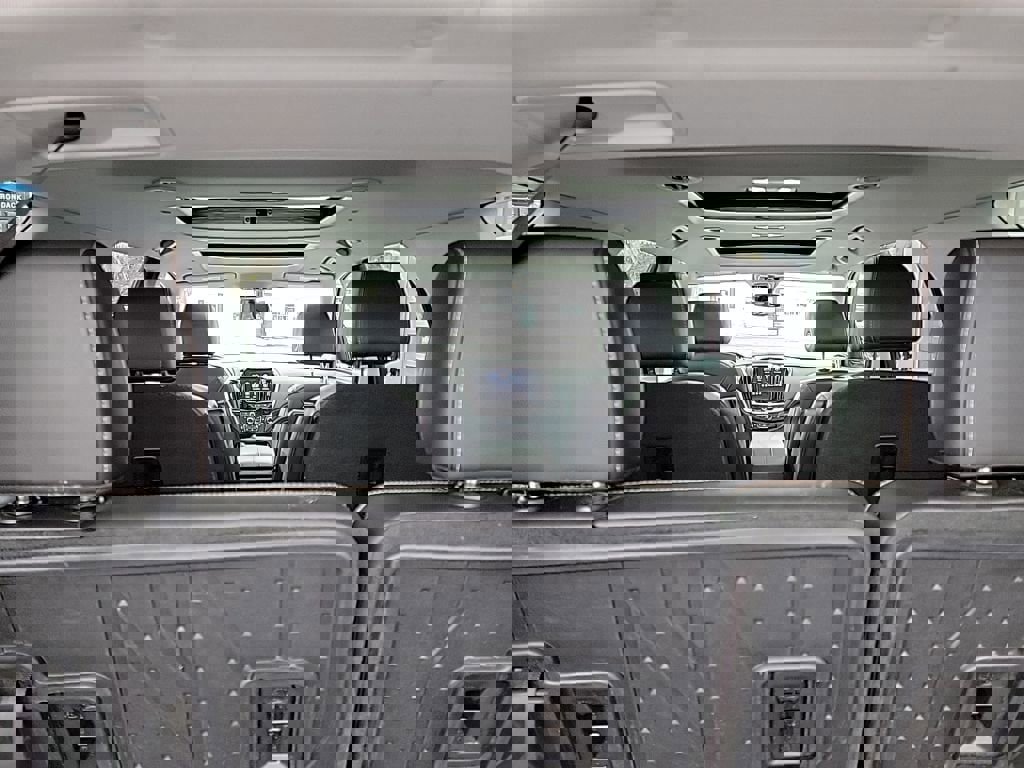 Used 2020 Chevrolet Traverse Premier w/ Redline Edition image 11