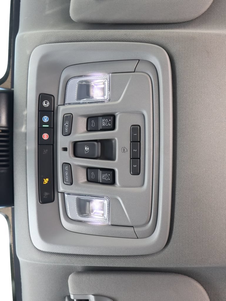 Used 2024 GMC Sierra 2500 Denali w/ Denali Reserve Package AWD/4WD image 34