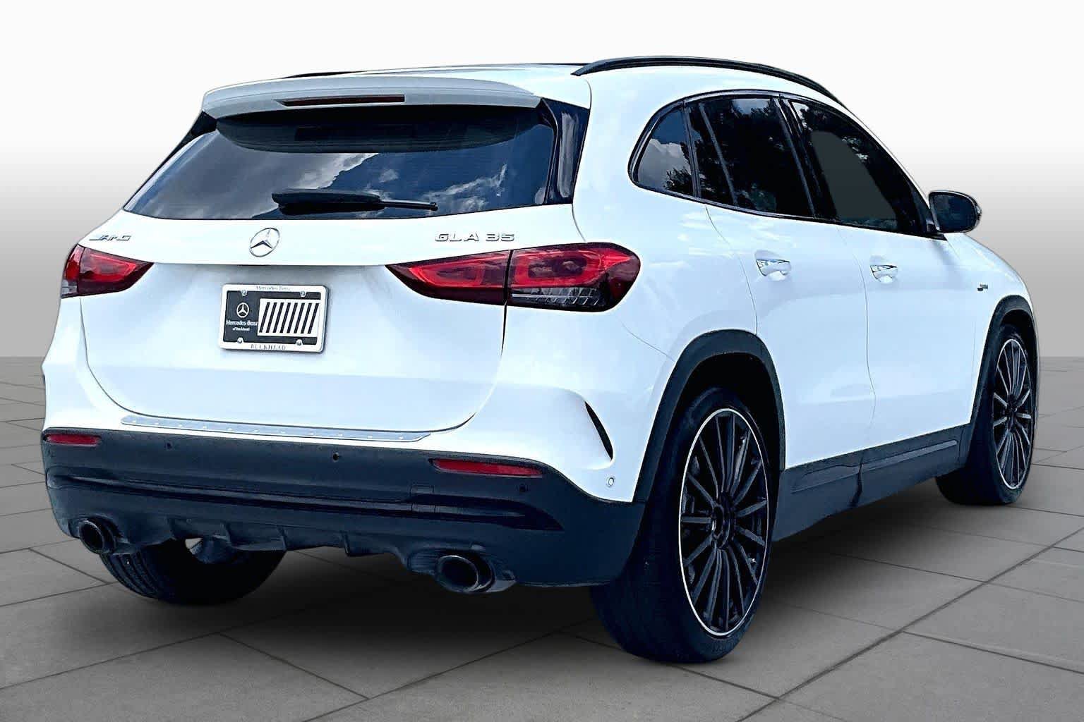 Used 2022 Mercedes-Benz GLA 35 AMG 4MATIC image 13
