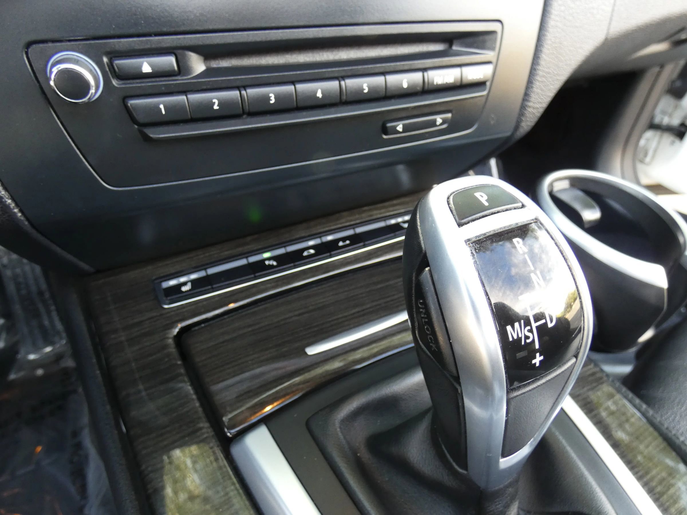 Used 2015 BMW Z4 sDrive35is image 45