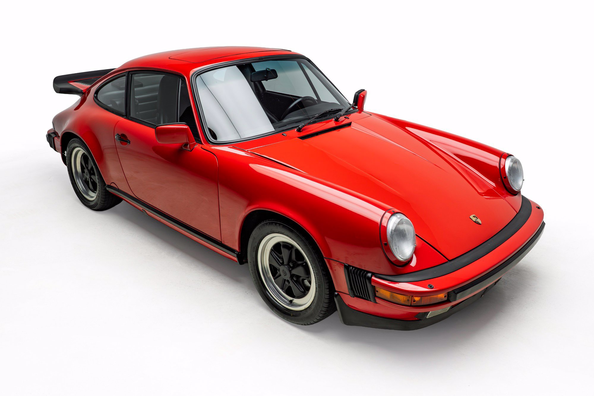 Used 1987 Porsche 911 Carrera RWD image 4