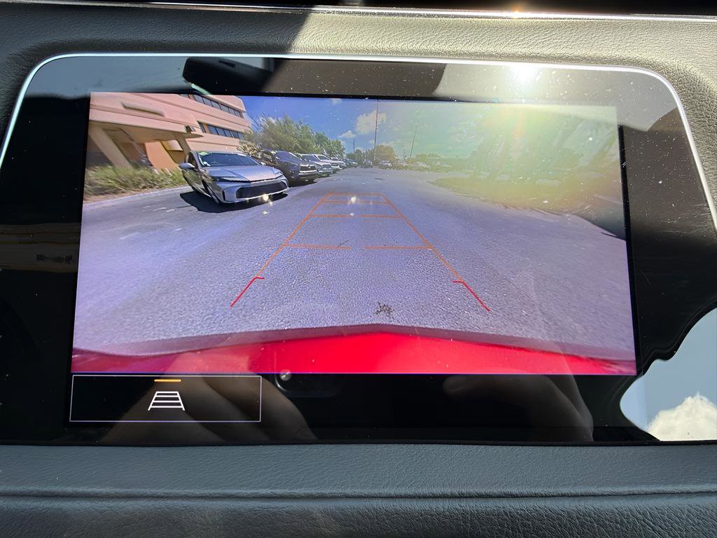 Used 2023 Cadillac XT4 Premium Luxury FWD image 18