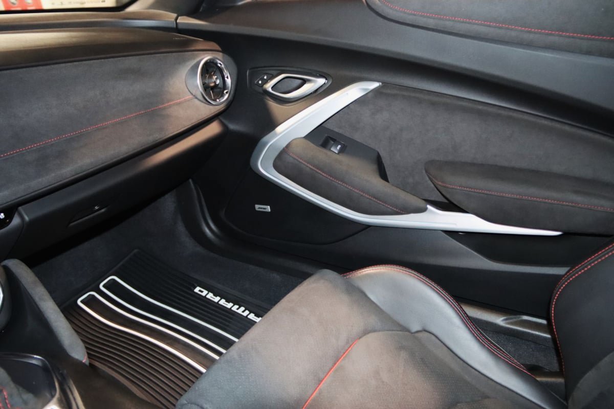 Used 2022 Chevrolet Camaro ZL1 RWD image 56