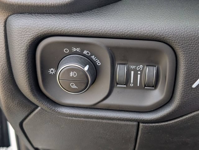 New 2026 RAM 3500 Big Horn w/ Laramie Trim Package AWD/4WD image 13