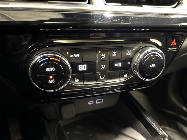 Used 2024 Chevrolet Trax RS w/ Sunroof Package image 20