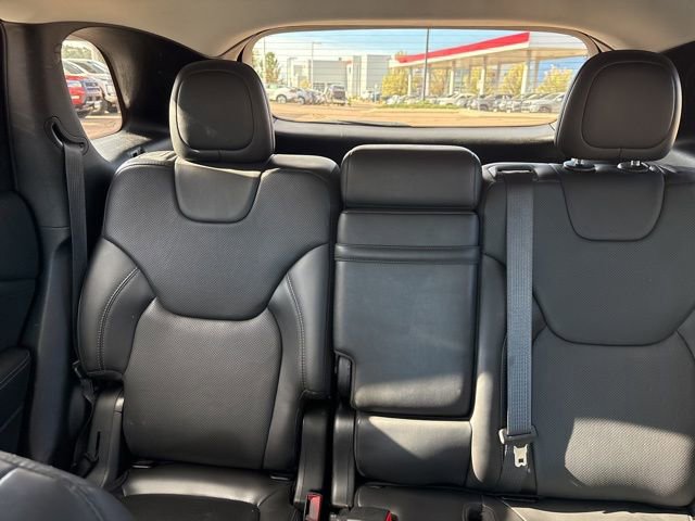 Used 2019 Jeep Cherokee Limited w/ Luxury Group image 23