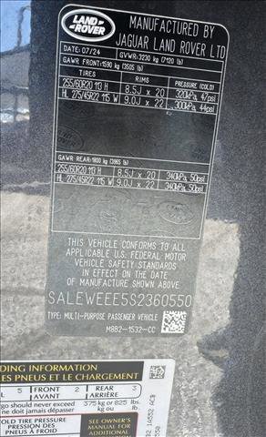 Used 2025 Land Rover Defender 110 V8 image 23