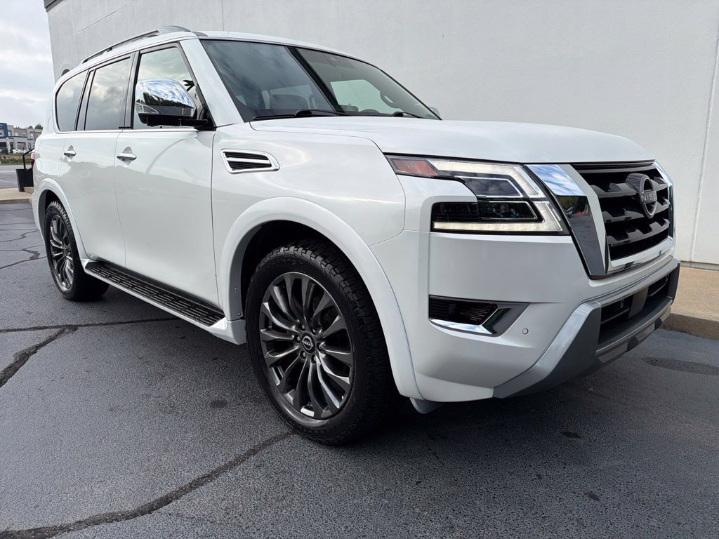 Used 2023 Nissan Armada Platinum w/ Captain's Chairs Package AWD/4WD image 3