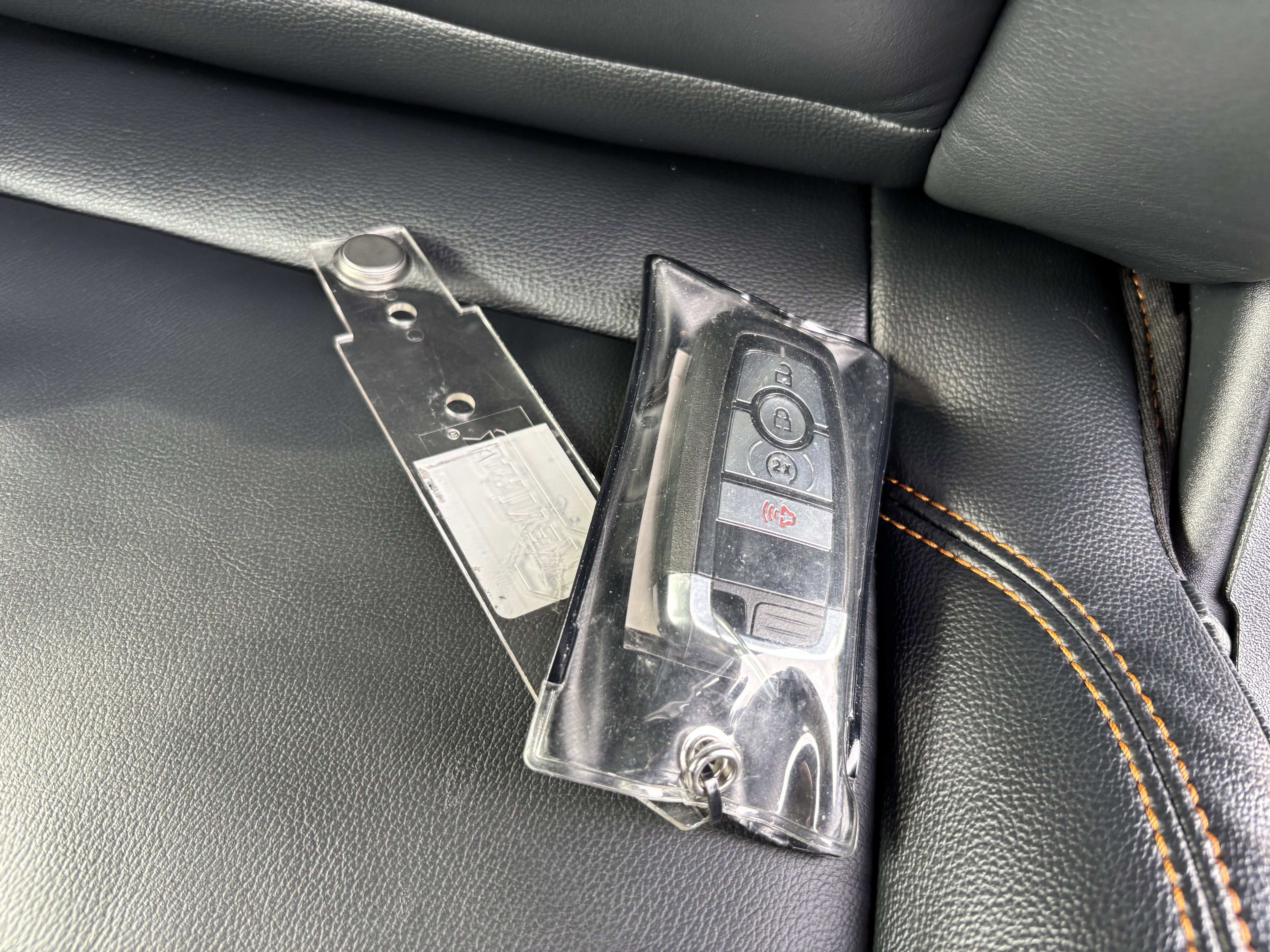 Used 2024 Ford Bronco Badlands image 38