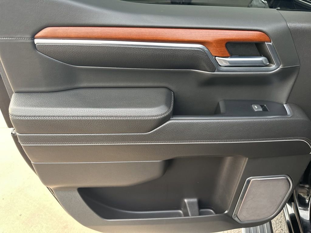 Used 2023 GMC Sierra 1500 Denali w/ Denali Reserve Package image 22