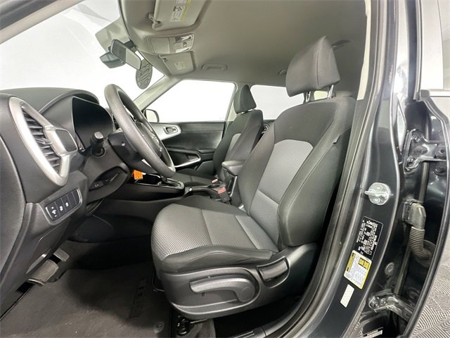 Used 2023 Kia Soul LX w/ Option Group 015 image 11