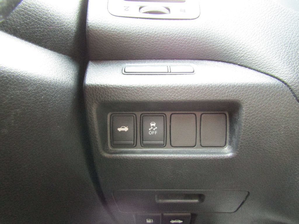 Used 2015 Nissan Altima 2.5 S w/ Special Edition Package FWD image 22