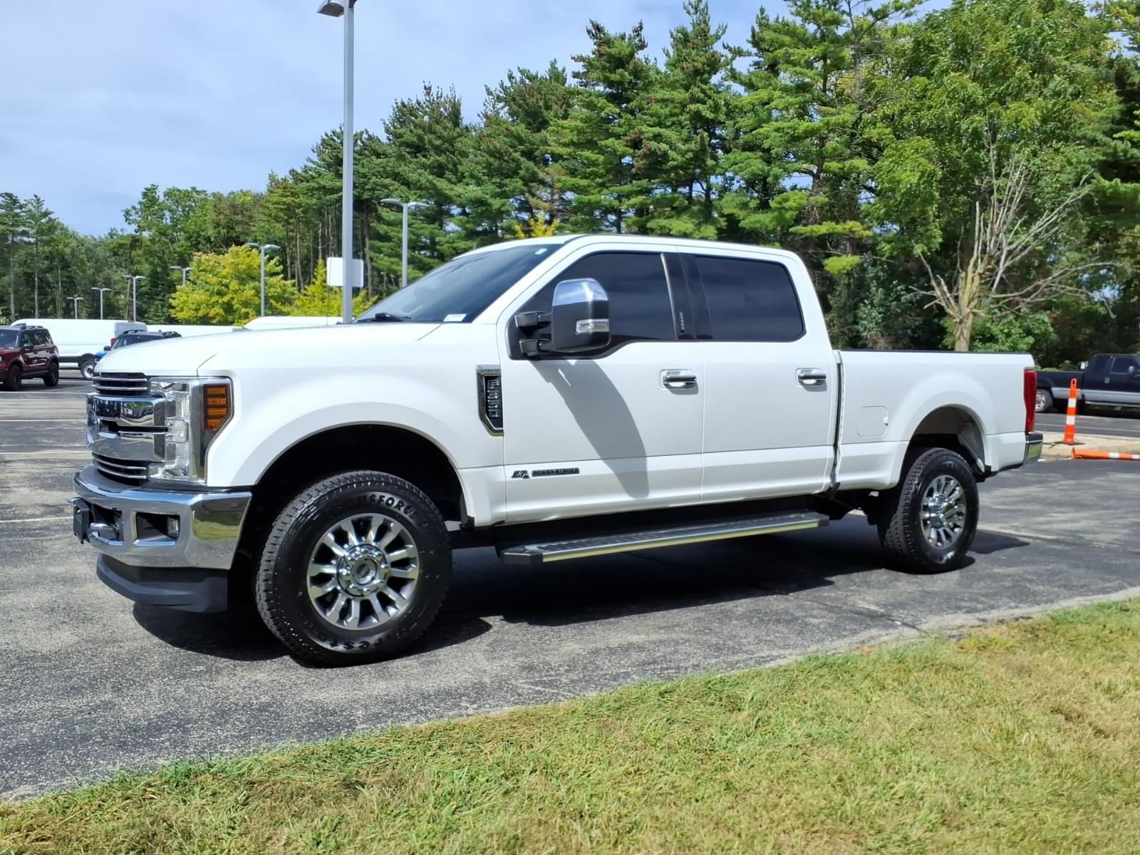 Used 2019 Ford F350 Lariat w/ Chrome Package AWD/4WD image 5