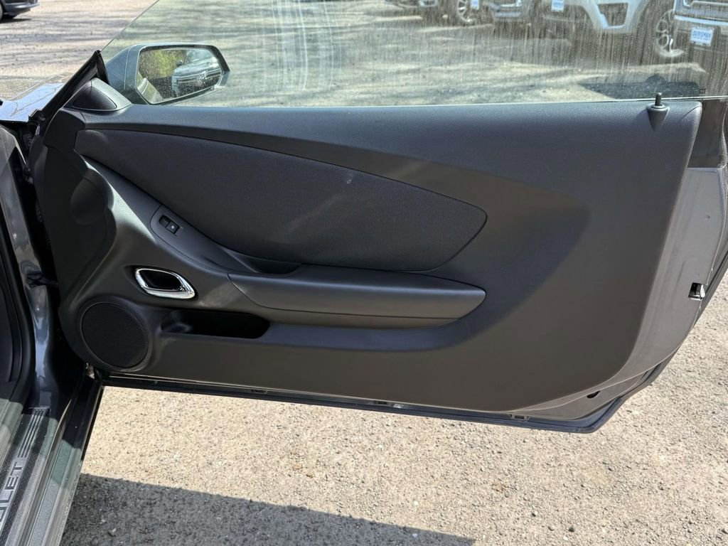 Used 2010 Chevrolet Camaro SS w/ RS Package image 7