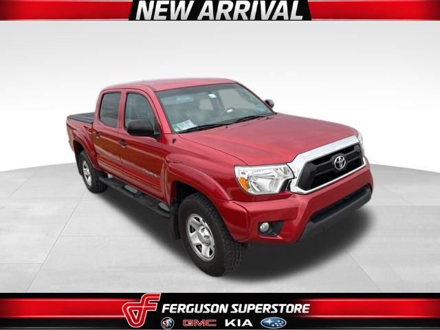 Used 2015 Toyota Tacoma 4x4 Double Cab w/ SR5 Package image 1