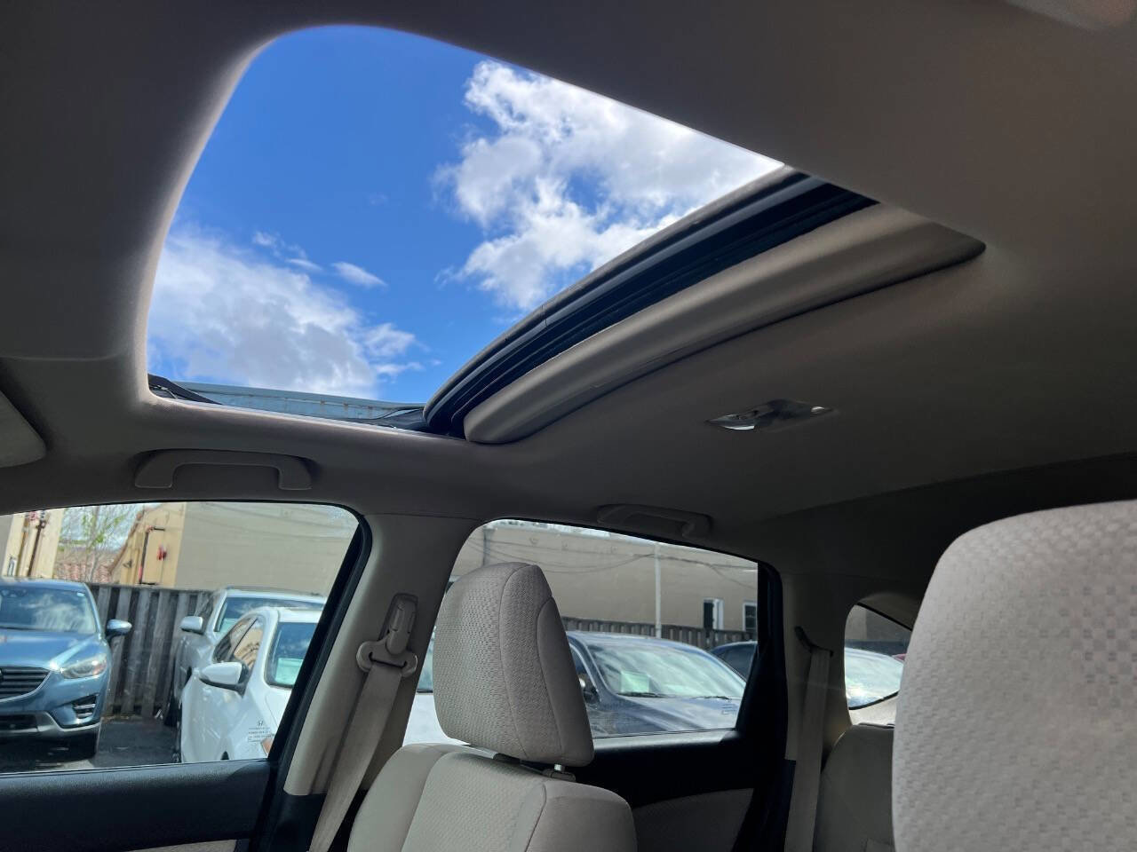 Used 2016 Honda CR-V EX image 22