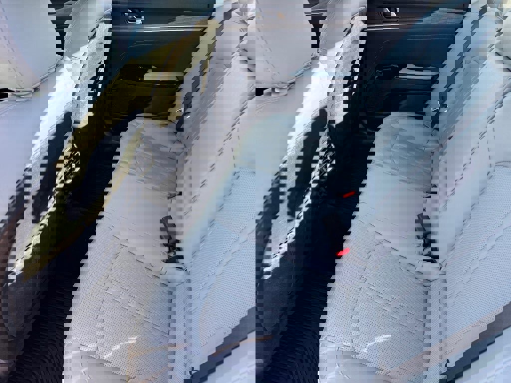 Used 2021 Kia K5 EX w/ EX Premium Package image 10