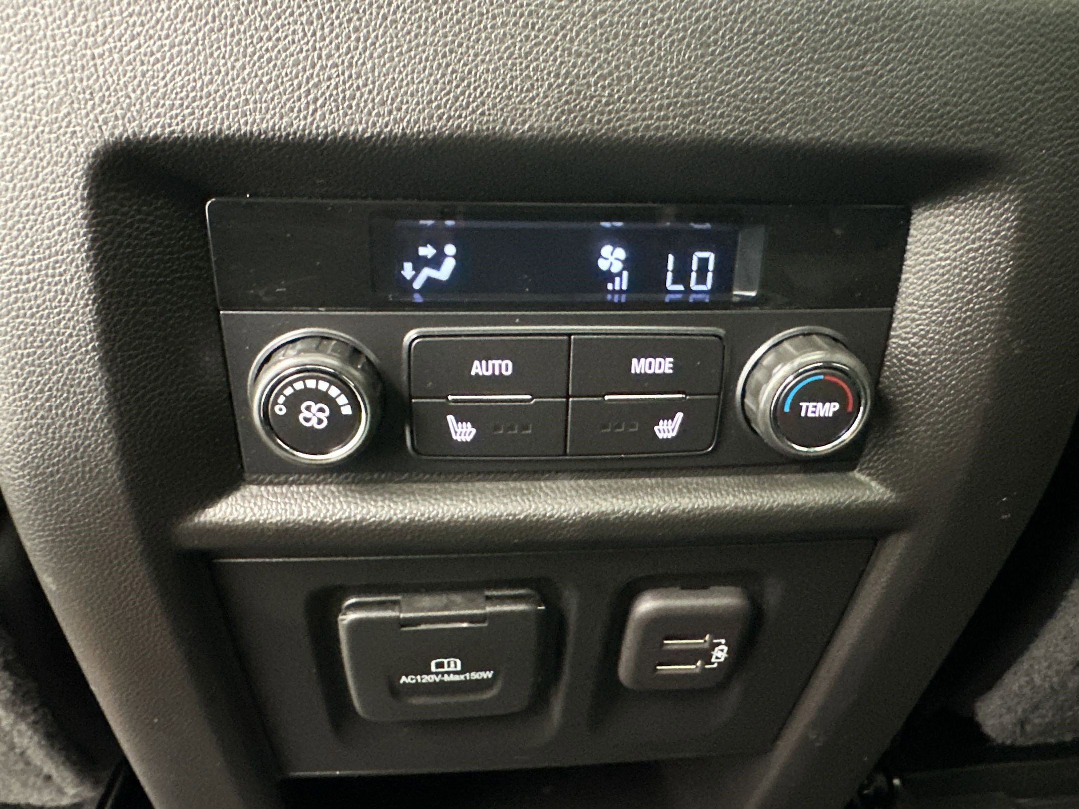 Certified 2023 Chevrolet Traverse Premier w/ LPO, Floor Liner Package AWD/4WD image 31