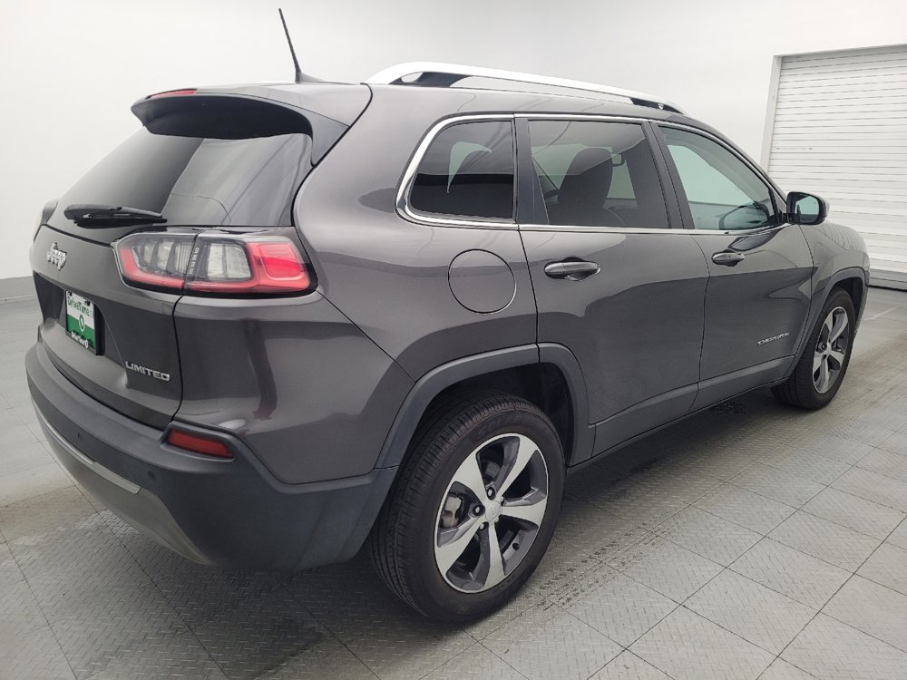 Used 2019 Jeep Cherokee Limited FWD image 9