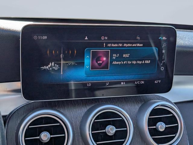 Used 2019 Mercedes-Benz C 300 Sedan w/ Premium Package image 27