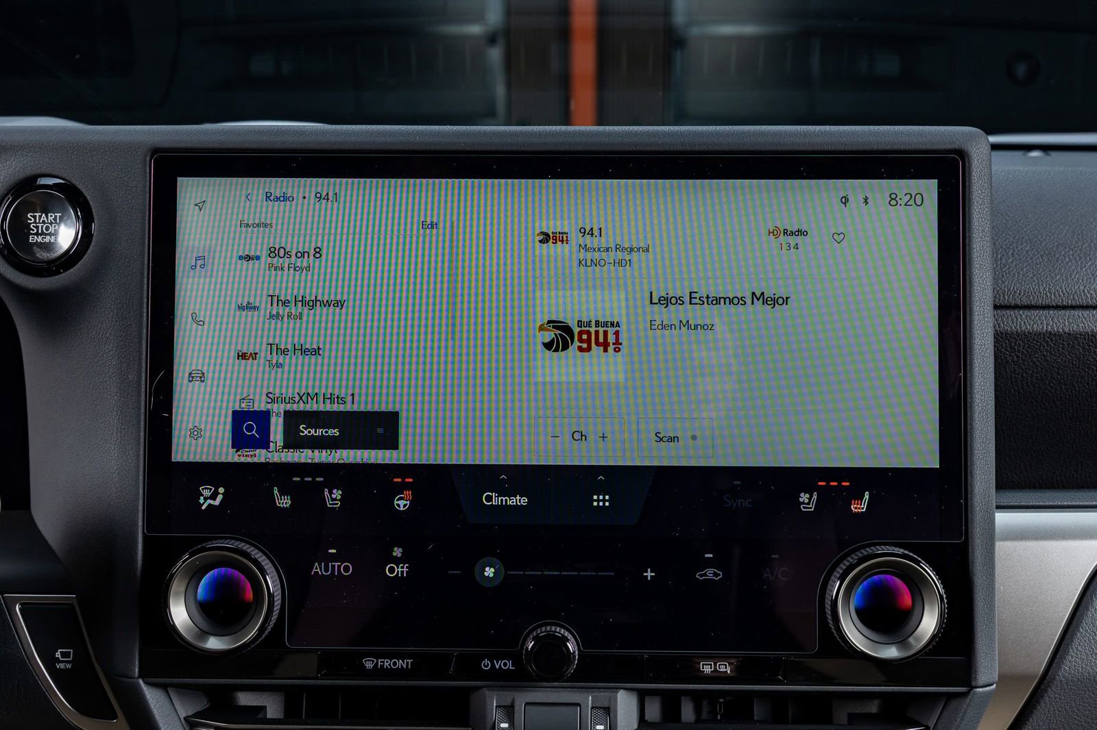 Used 2025 Lexus GX 550 image 25