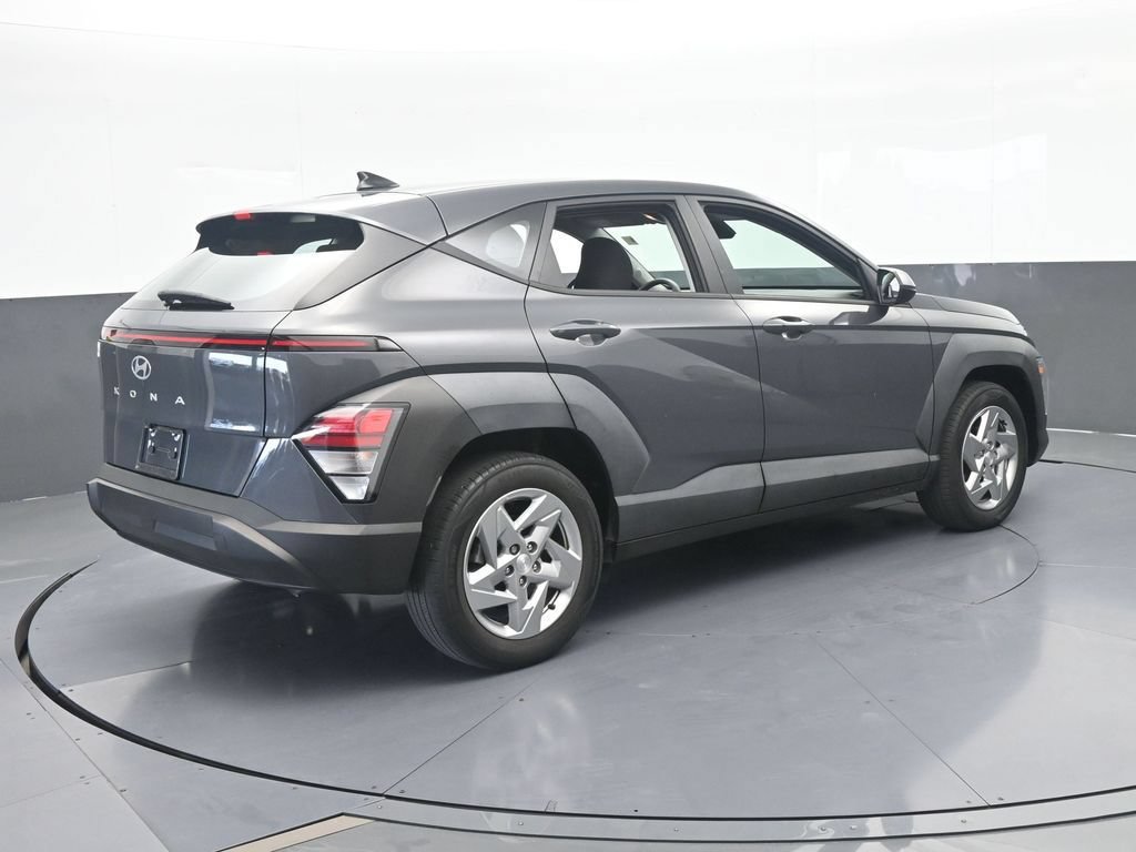 Used 2024 Hyundai Kona SE FWD image 6