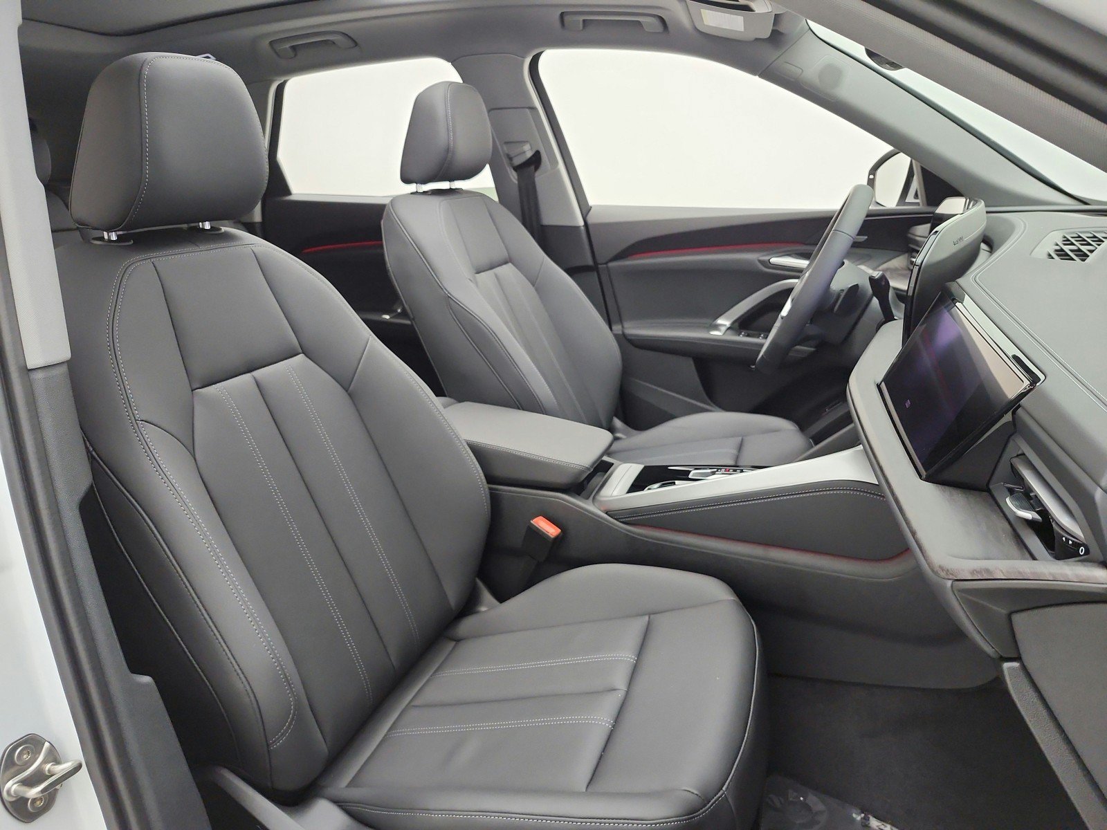 New 2026 Audi Q5 Premium Plus AWD/4WD image 14