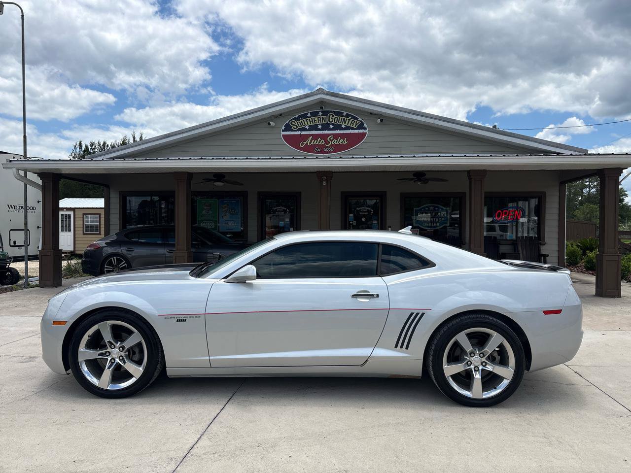 Used 2013 Chevrolet Camaro LT w/ RS Package RWD image 8
