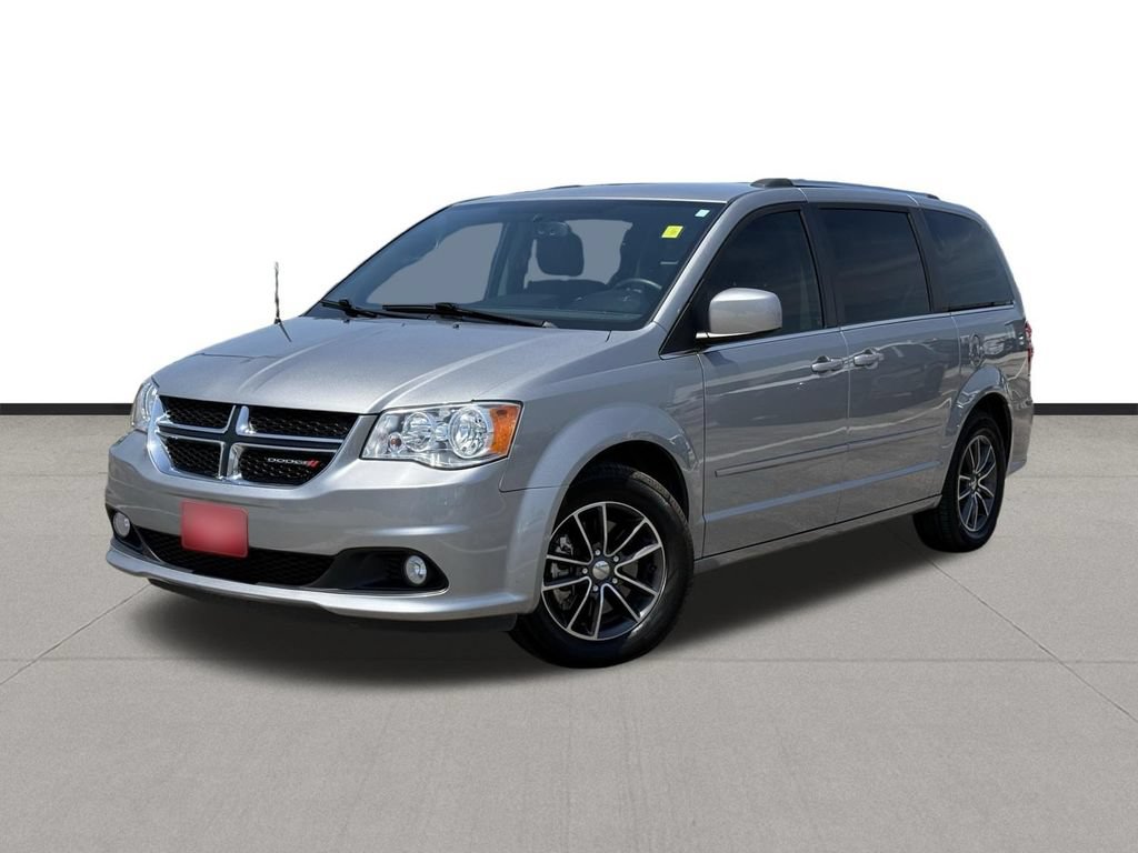 Used 2016 Dodge Grand Caravan SXT FWD image 1