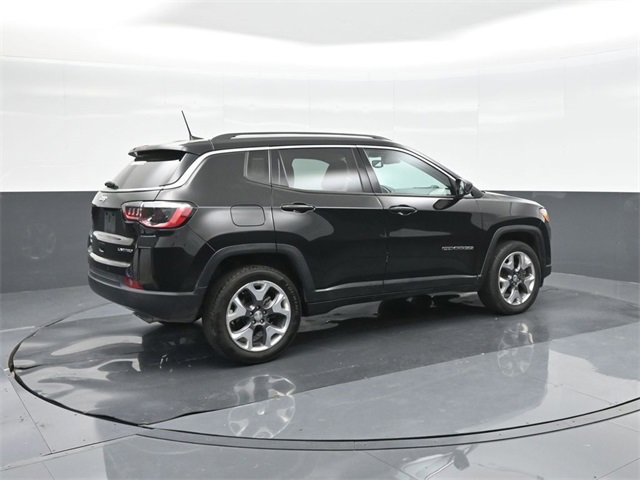 Used 2021 Jeep Compass Limited image 15