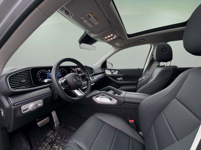 New 2026 Mercedes-Benz GLS 450 4MATIC image 15