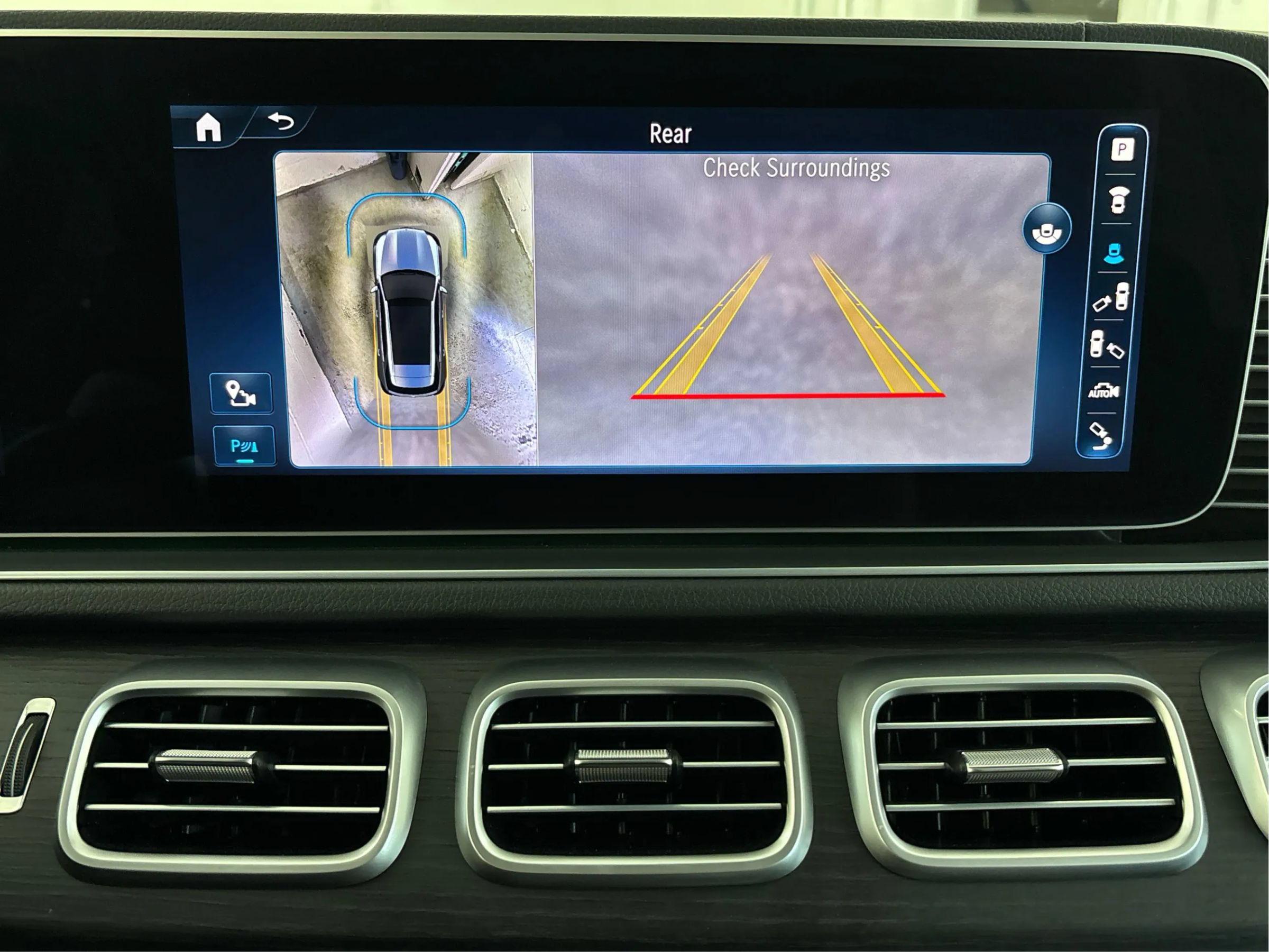 Used 2024 Mercedes-Benz GLE 450 4MATIC image 36
