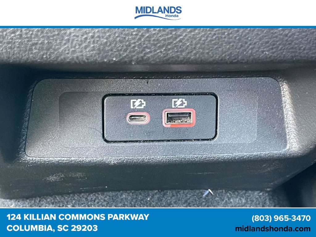 Used 2025 Nissan Altima 2.5 SV FWD image 10