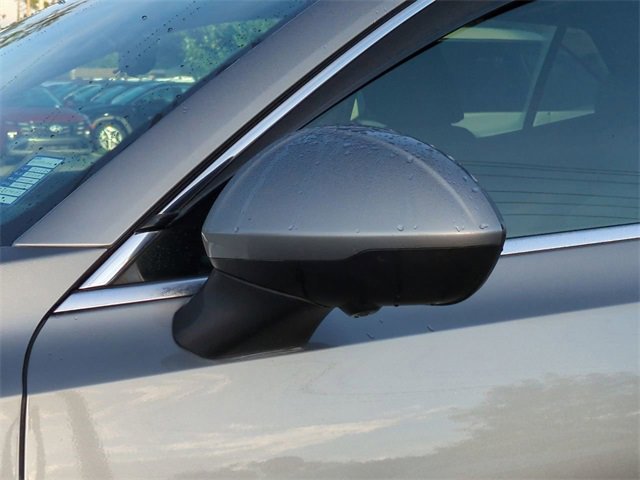 Used 2023 Buick Envision Avenir image 12