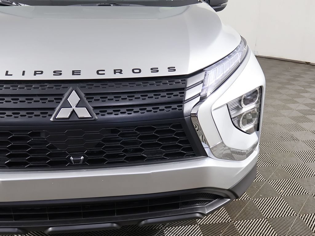 New 2026 Mitsubishi Eclipse Cross LE AWD/4WD image 11
