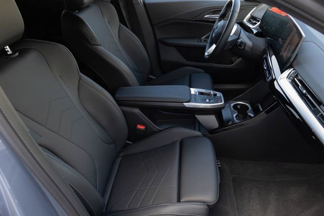 Certified 2025 BMW X2 xDrive28i image 20