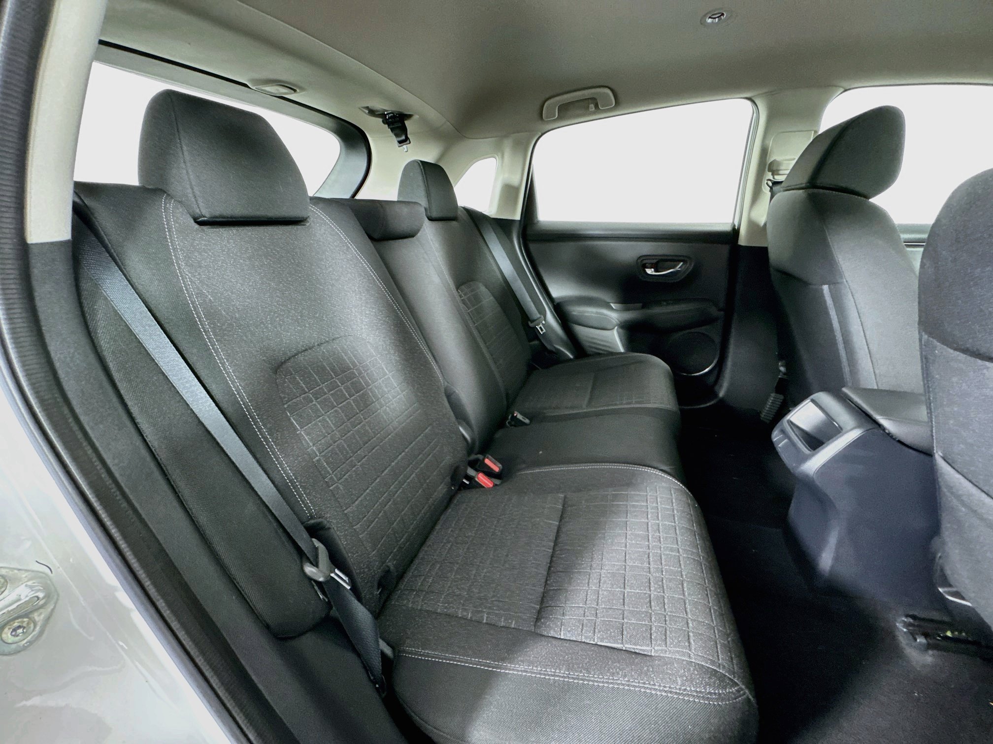 Certified 2024 Honda HR-V LX image 24