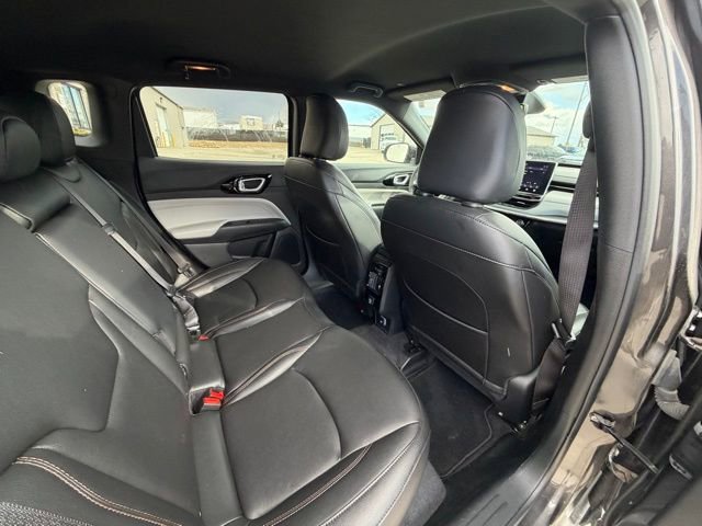 Used 2024 Jeep Compass Limited image 11