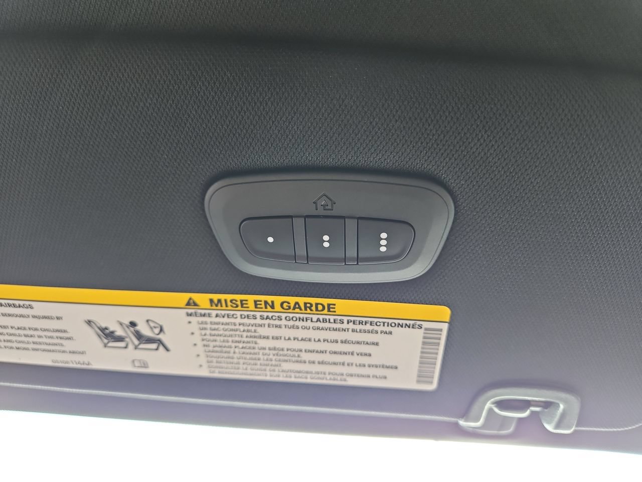 New 2026 Chrysler Pacifica Select w/ S Appearance Package FWD image 25