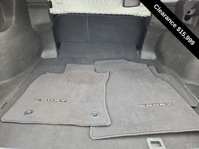 Used 2022 Toyota Camry LE FWD image 27