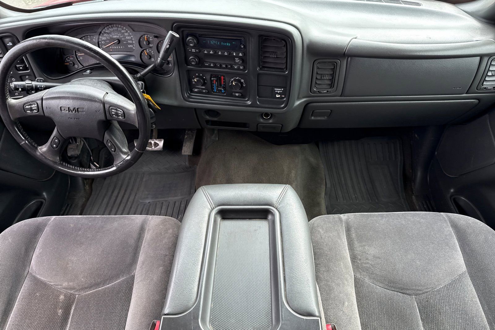Used 2006 GMC Sierra 2500 SLE w/ Skid Plate Package image 10