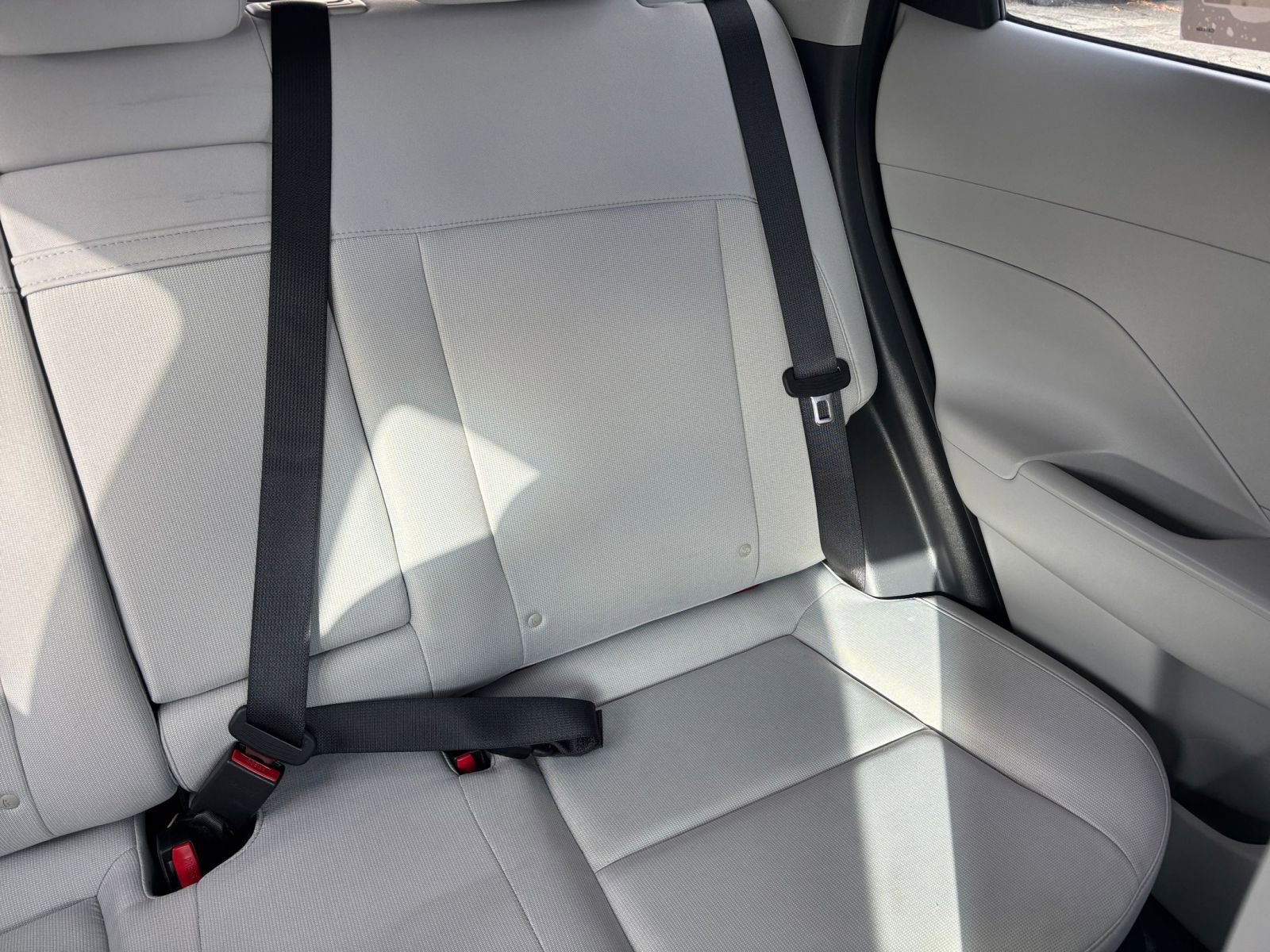 Used 2025 Hyundai Kona SEL image 33